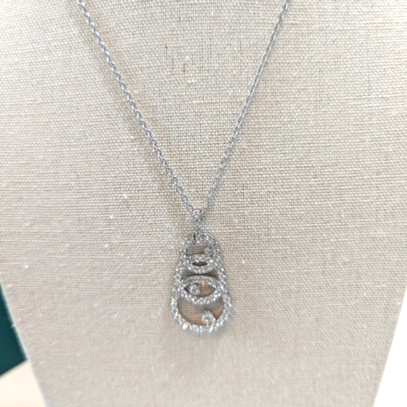 Swarovski Crystal Pendant EUC - Picture 6 of 7